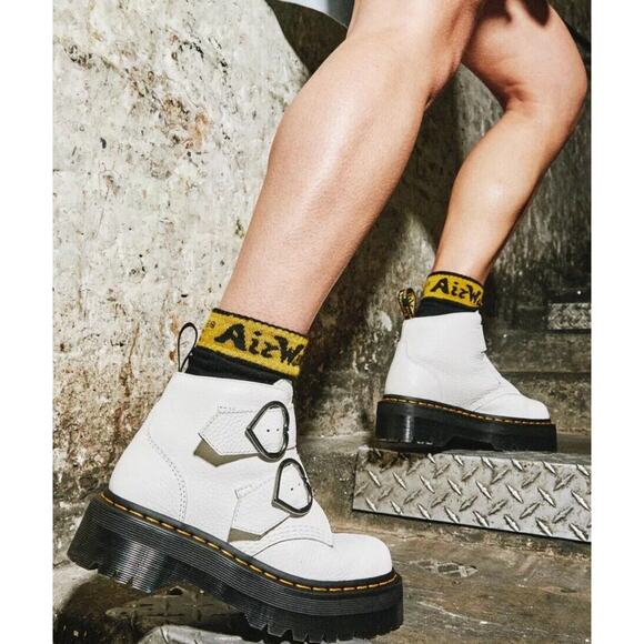 Dr. Martens Women's Devon Hearts White Leather PLATFORM Boots US 5 Buckle SlipOn - Picture 10 of 10
